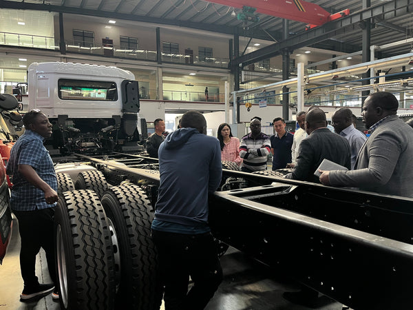 African Delegation Visits Hubei Shenbai to Explore Strategic Cooperation in Commercial Vehicles