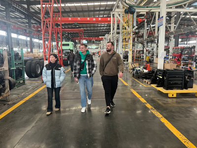 Overseas Clients Tour Shenbai Special Trucks Manufacturing Facility in Suizhou, Hubei