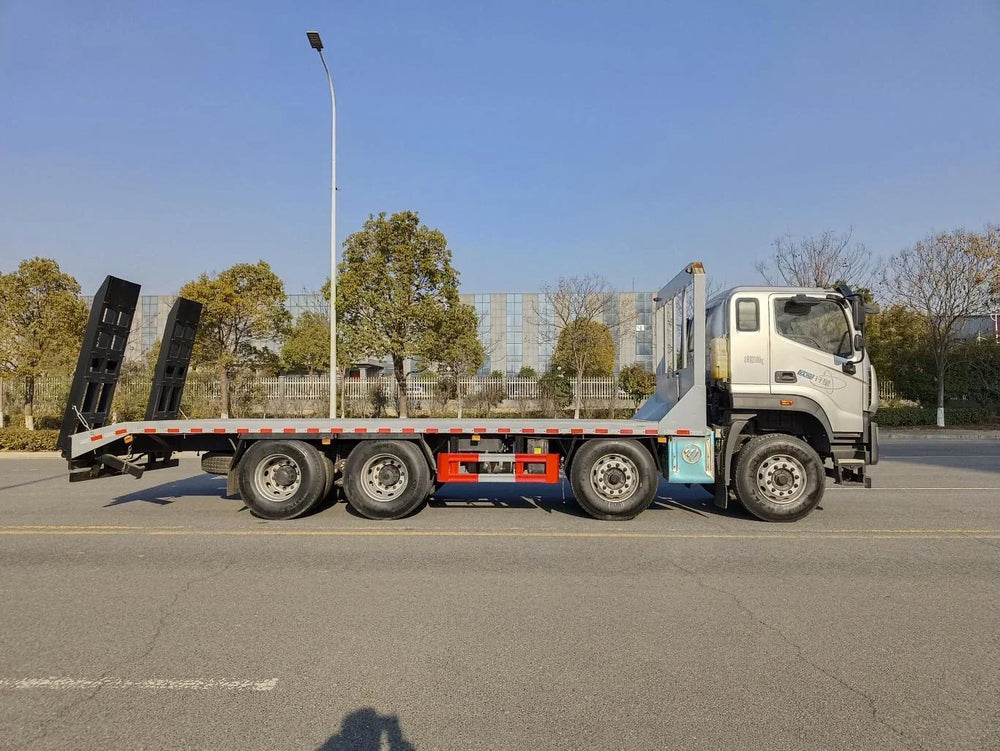 Auman flatbed truck (7.5-8m flatbed)
