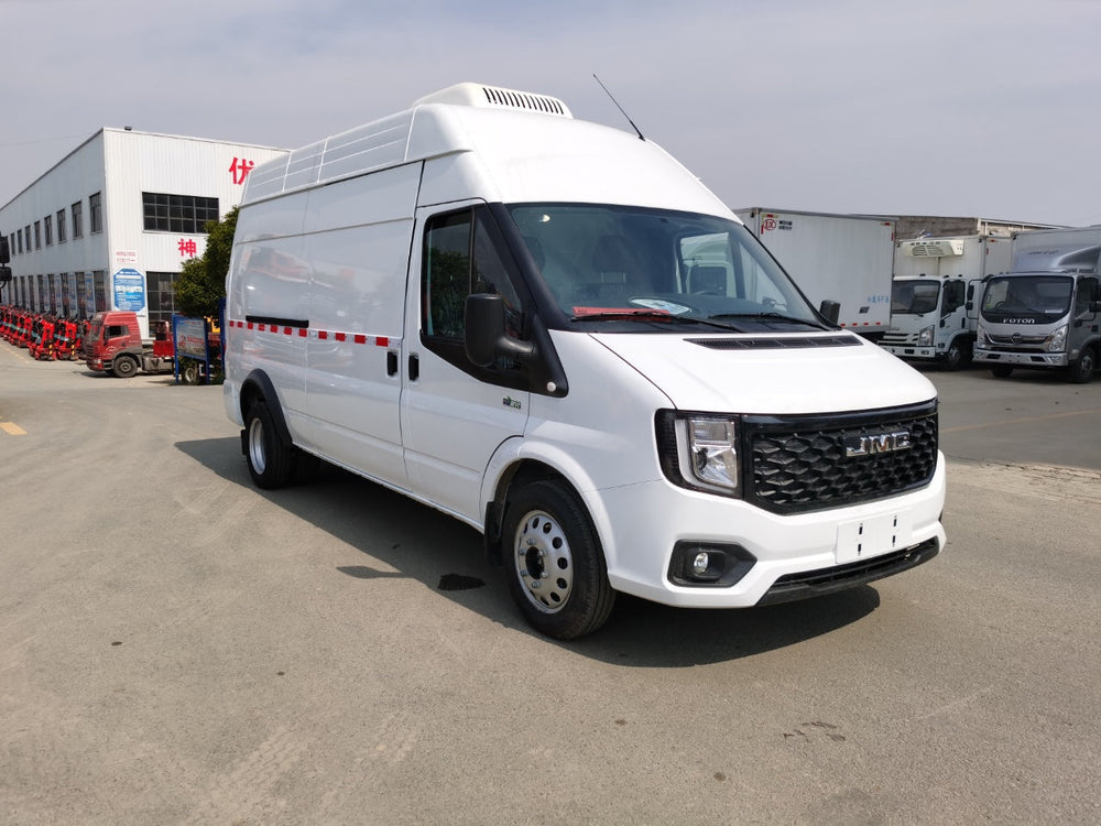 JMC Long-base High Top Refrigerated Truck for rescue