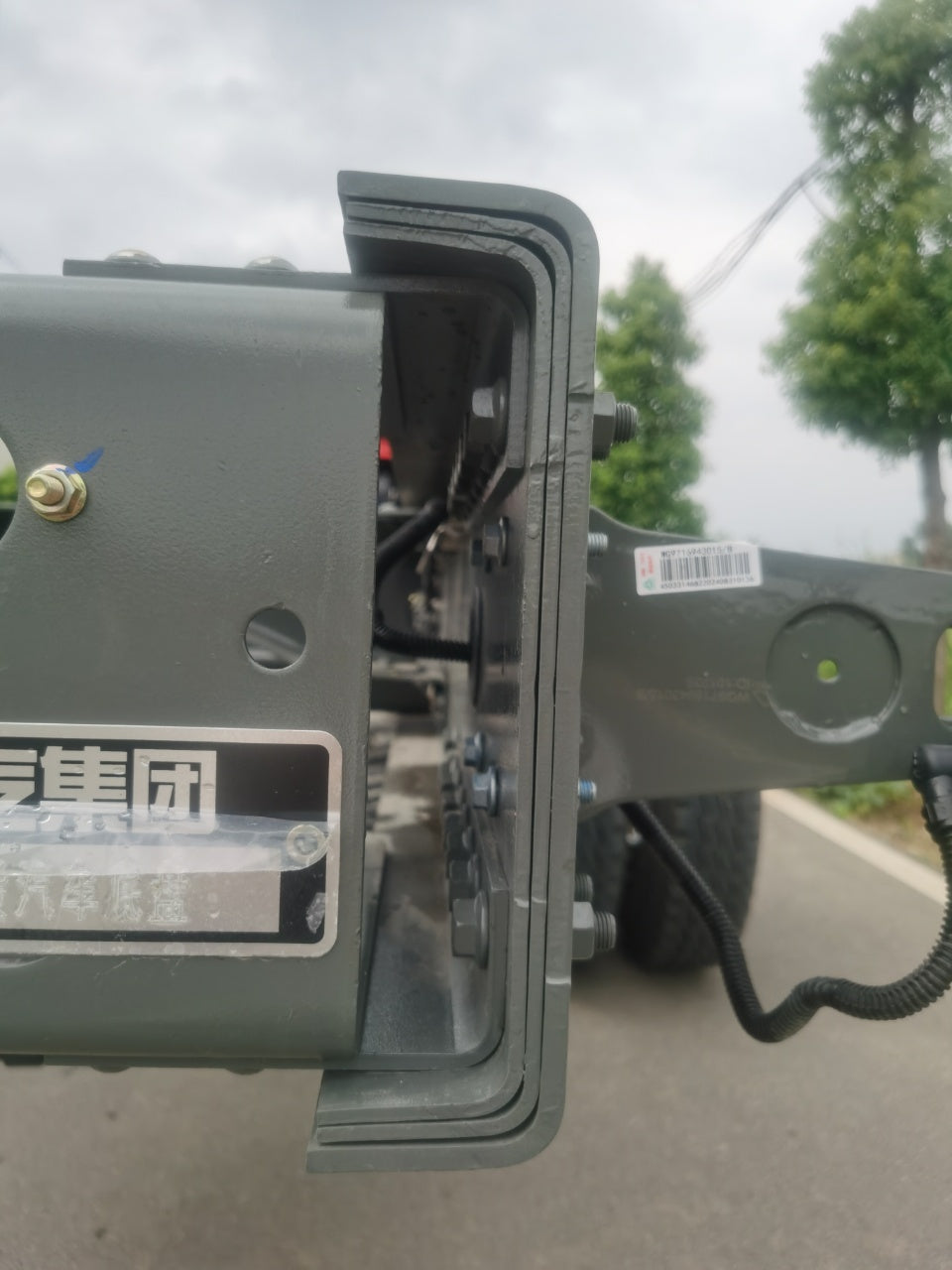 HOWO 4×2 ZOOMLION 8T Telescopic Boom Crane