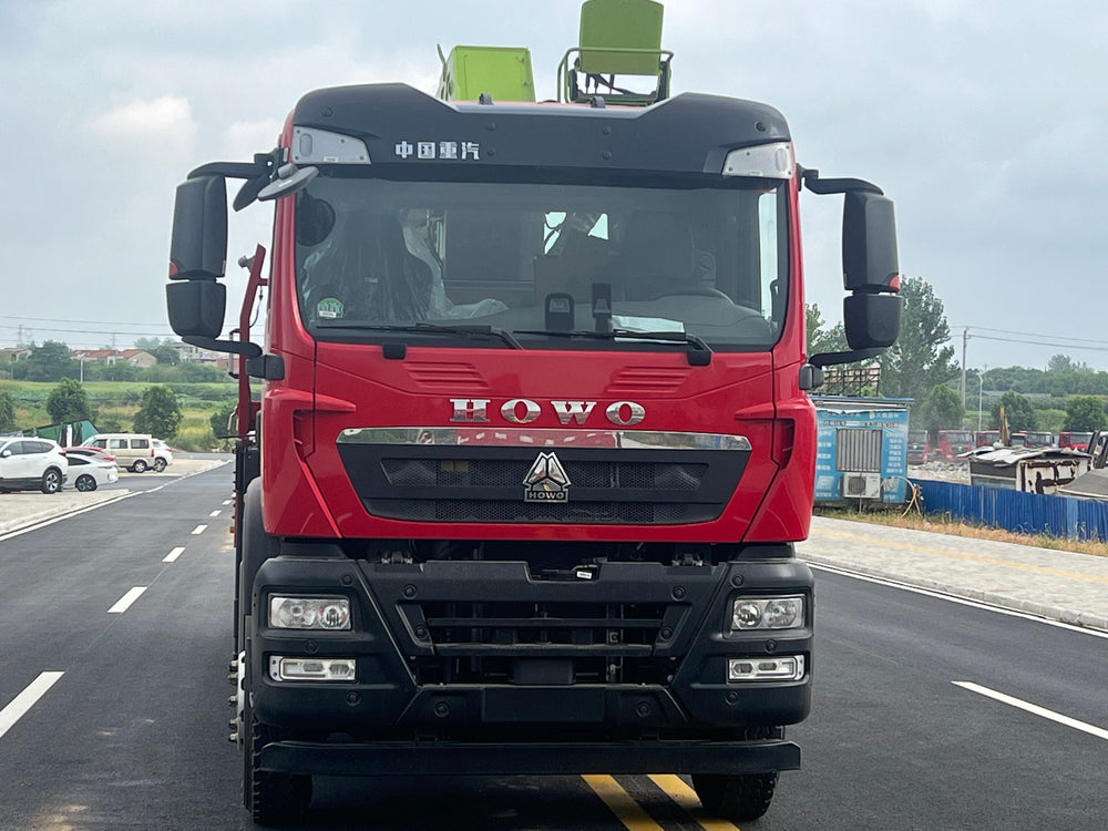 Howo - 8x4 layout, Weichai engine, 8 tons, 380 horsepower - Zoomlion 14-ton 5-section boom